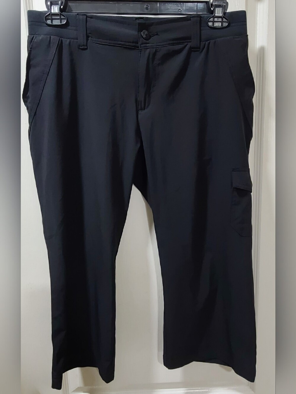 Riders by Lee "On The Go" Black Cargo Capri Pants